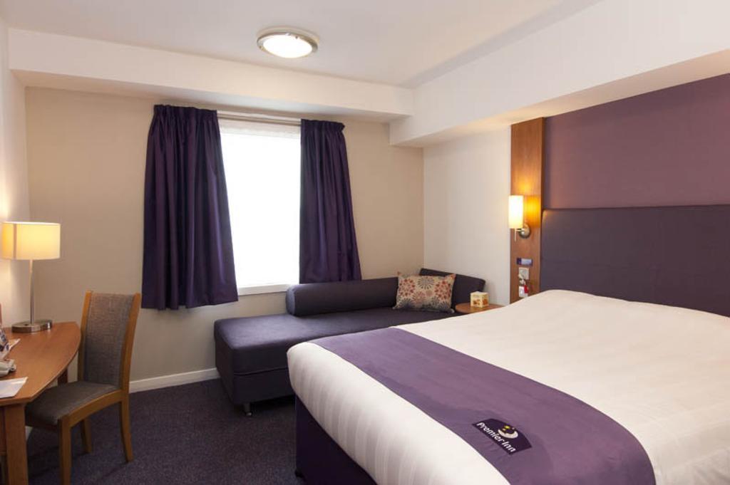 Premier Inn Hatfield Eksteriør billede